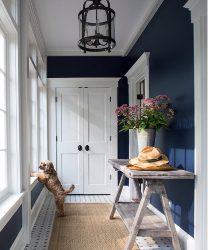 Benjamin Moore Simply White trim with Benjamin Moore Old Navy walls