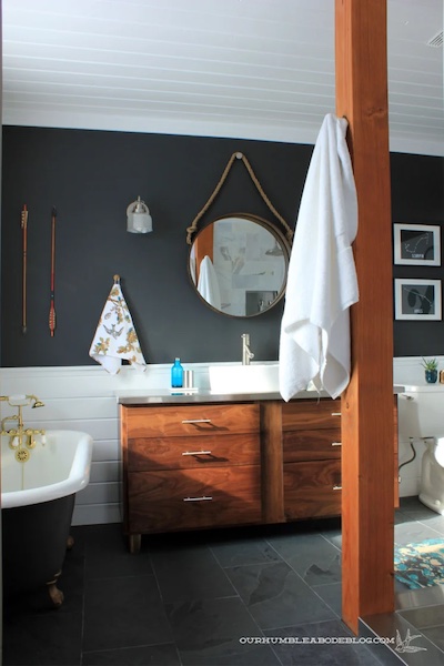 Benjamin Moore Wrought Iron 2124-10 on a bathroom wall. Source: Our Humble Abode