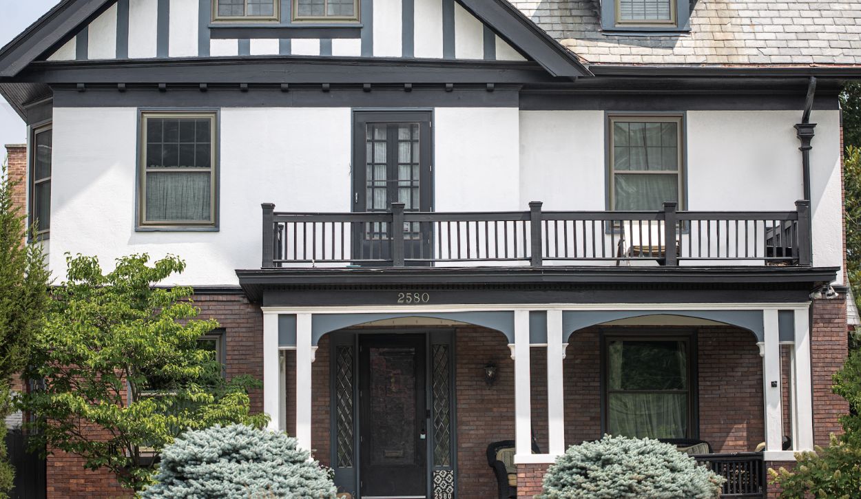 Exterior Brick & Paint Color Combinations to Elevate Your Curb Appeal